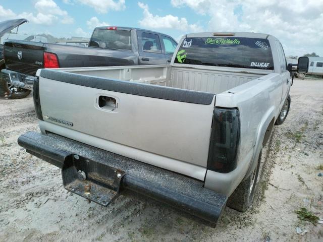 Photo 4 from auction – 2006 CHEVROLET SILVERADO with VIN 1GCHC29DX6E245332