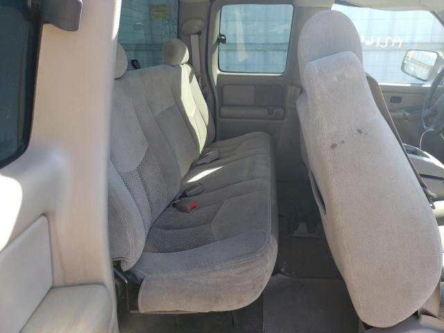 Photo 6 from auction – 2004 CHEVROLET SILVERADO with VIN 2GCEC19VX41333558