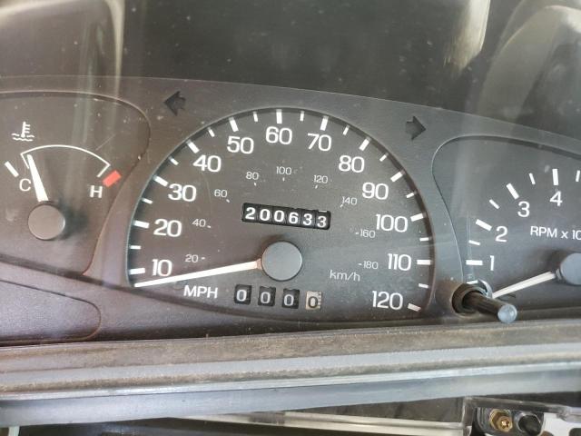 Photo 8 from auction – 2002 FORD ESCORT ZX2 with VIN 3FAFP11312R202763