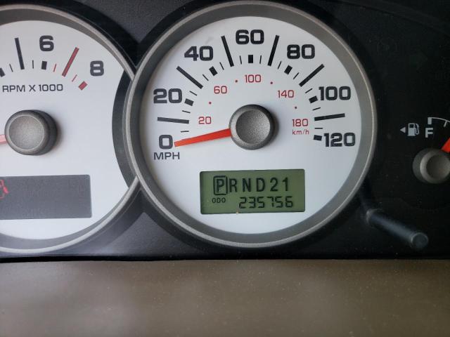 Photo 8 from auction – 2005 FORD ESCAPE XLT with VIN 1FMYU93155KA31705