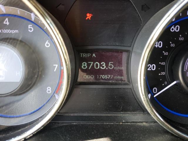 Photo 8 from auction – 2012 HYUNDAI SONATA SE with VIN 5NPEC4AC2CH435624