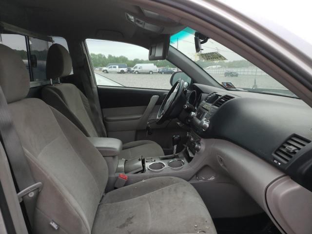 Photo 5 from auction – 2011 TOYOTA HIGHLANDER with VIN 5TDZA3EH3BS011885