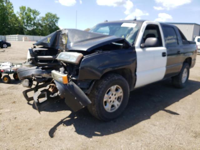 Photo 2 from auction – 2004 CHEVROLET AVALANCHE with VIN 3GNEK12T64G136879