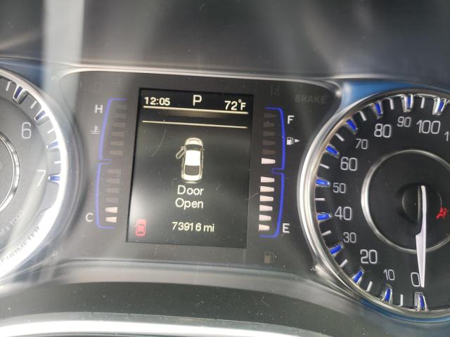 Photo 8 from auction – 2015 CHRYSLER 200 LIMITE with VIN 1C3CCCAB4FN749843
