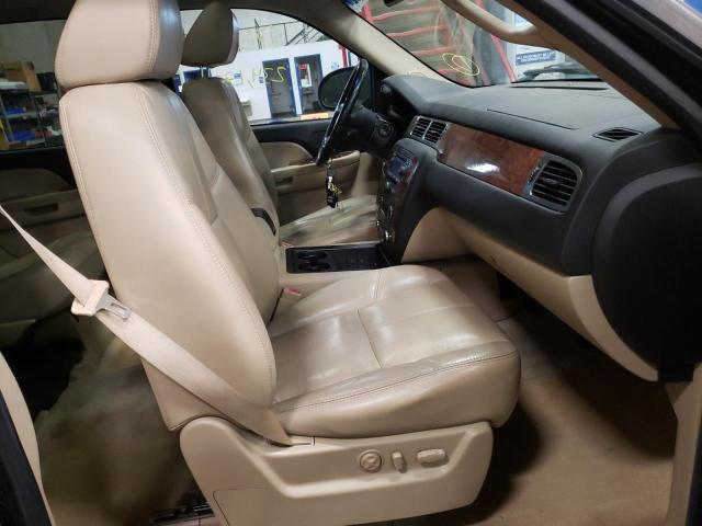Photo 5 from auction – 2007 CHEVROLET SUBURBAN with VIN 3GNFK16367G102122