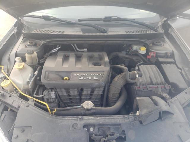 Photo 7 from auction – 2013 CHRYSLER 200 TOURIN with VIN 1C3CCBBB5DN546935