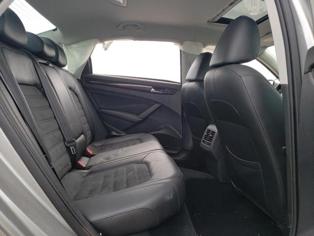 Photo 6 from auction – 2014 VOLKSWAGEN PASSAT SEL with VIN 1VWCN7A34EC072922