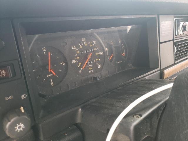 Photo 8 from auction – 1993 VOLVO 240 with VIN YV1AS8804P1482245