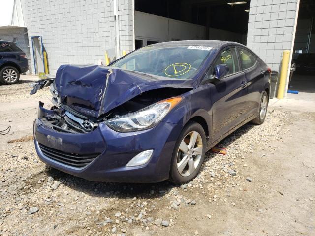 Photo 2 from auction – 2013 HYUNDAI ELANTRA GL with VIN 5NPDH4AE2DH452956