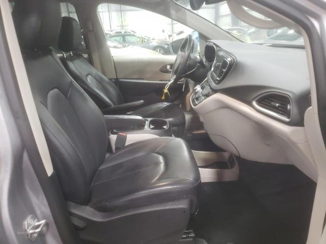 Photo 5 from auction – 2019 CHRYSLER PACIFICA T with VIN 2C4RC1BG0KR593074