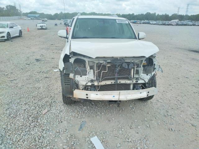 Photo 9 from auction – 2011 TOYOTA 4RUNNER SR with VIN JTEBU5JR9B5049075