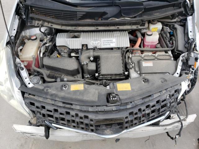 Photo 7 from auction – 2014 TOYOTA PRIUS V with VIN JTDZN3EU2EJ013176