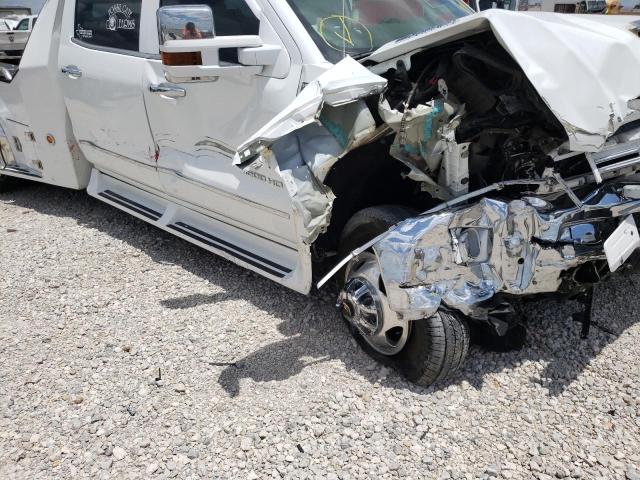 Photo 9 from auction – 2019 CHEVROLET SILVERADO with VIN 1GC4KXEY0KF183144