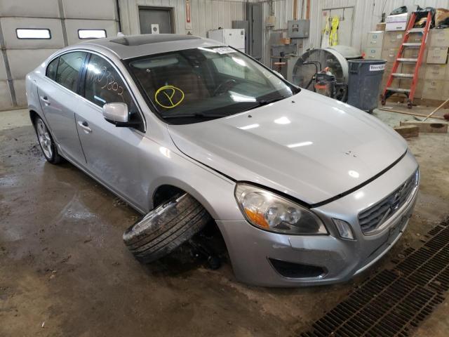 VOLVO S60 T5 2012 z numerem VIN YV1622FS2C2038549 - Zdjęcie z aukcji