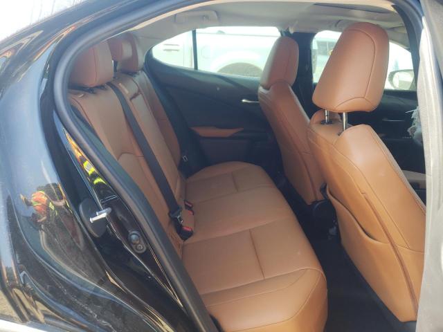 Photo 6 from auction – 2020 LEXUS UX 200 with VIN JTHP3JBH0L2024630