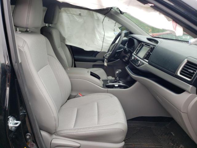 Photo 5 from auction – 2017 TOYOTA HIGHLANDER with VIN 5TDBZRFHXHS448707