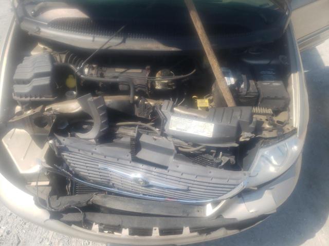 Photo 7 from auction – 2003 CHRYSLER TOWN & COU with VIN 2C8GP64L93R254879