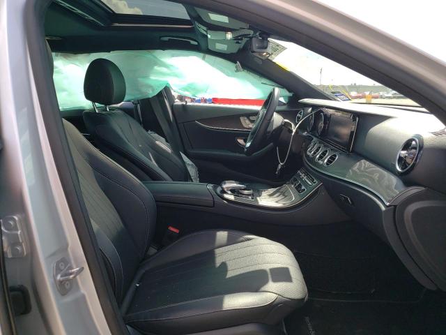 Photo 5 from auction – 2018 MERCEDES-BENZ E 300 with VIN WDDZF4JB1JA382425