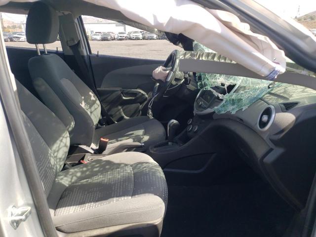Photo 5 from auction – 2020 CHEVROLET SONIC with VIN 1G1JG6SB7L4123978