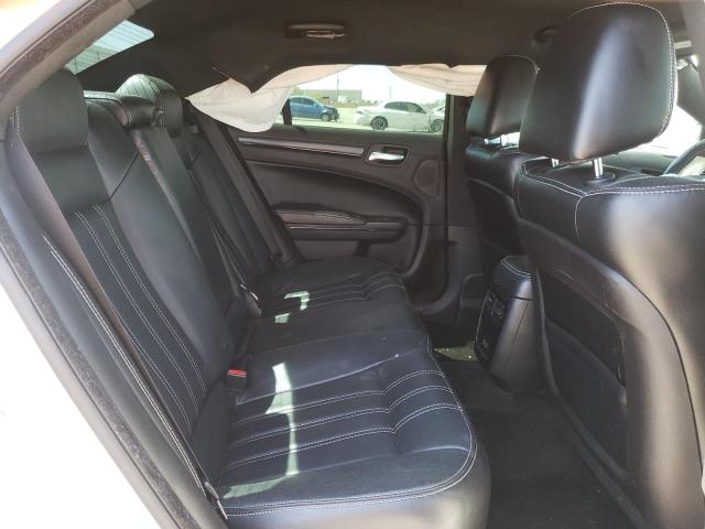 Photo 6 from auction – 2015 CHRYSLER 300 S with VIN 2C3CCABG2FH921715