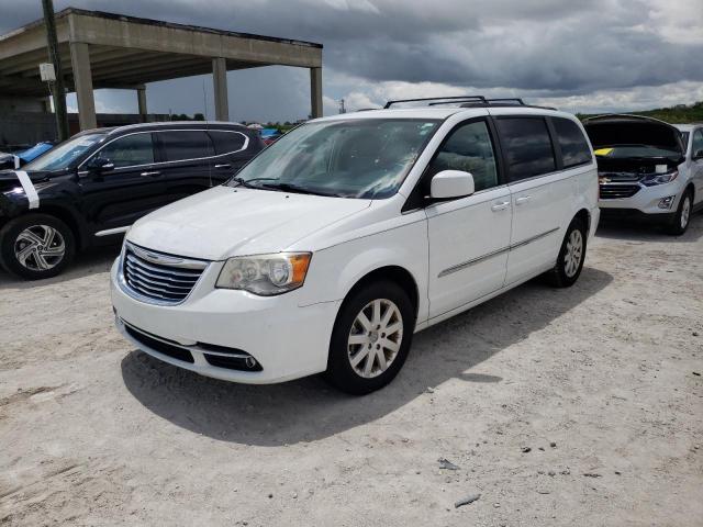 Photo 2 from auction – 2015 CHRYSLER TOWN & COU with VIN 2C4RC1BG4FR514866
