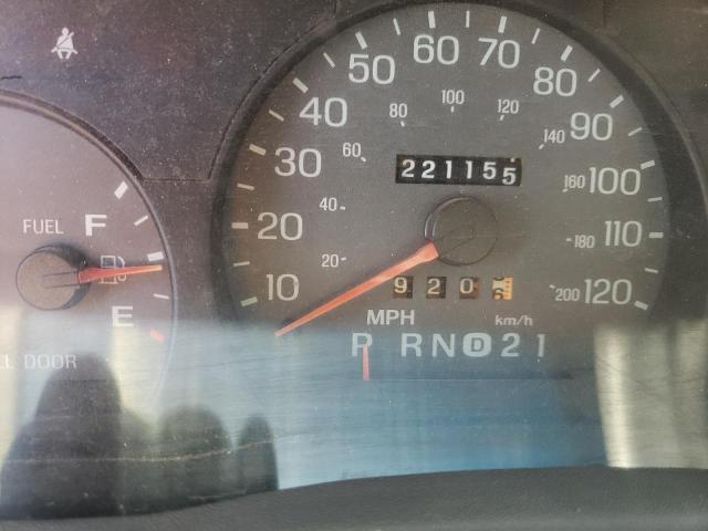 Photo 8 from auction – 2001 MERCURY GRAND MARQ with VIN 2MEFM75W41X712856
