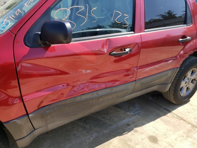 Photo 9 from auction – 2005 FORD ESCAPE XLT with VIN 1FMYU93155KA31705