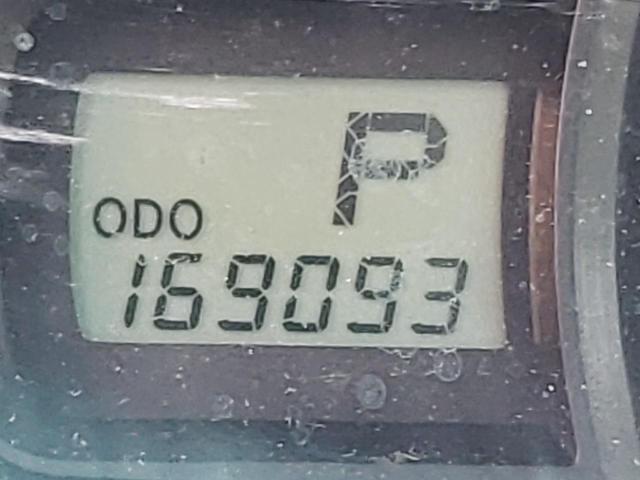Photo 8 from auction – 2012 TOYOTA SIENNA LE with VIN 5TDKK3DC3CS237396