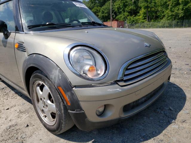 Photo 9 from auction – 2008 MINI COOPER with VIN WMWMF33588TT59712