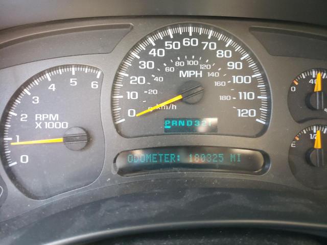 Photo 8 from auction – 2004 CHEVROLET SILVERADO with VIN 2GCEC19T241222632