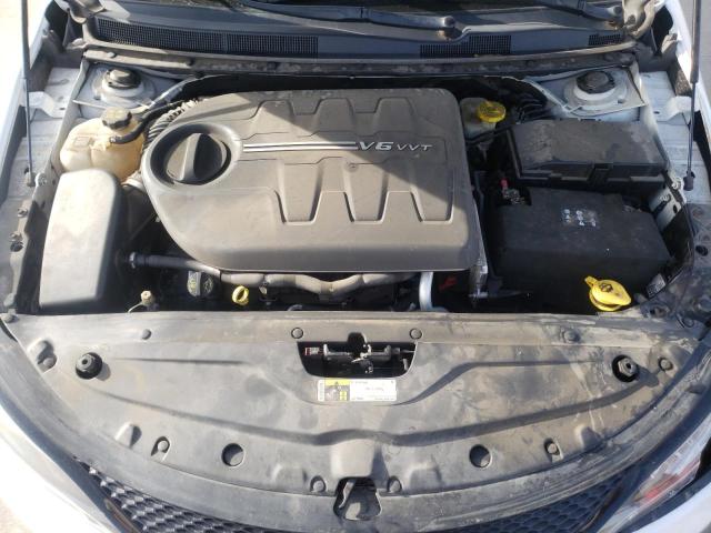 Photo 7 from auction – 2015 CHRYSLER 200 S with VIN 1C3CCCDG0FN540414