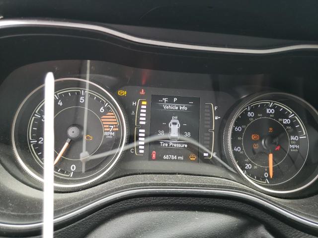Photo 8 from auction – 2019 JEEP CHEROKEE L with VIN 1C4PJLCB4KD392938