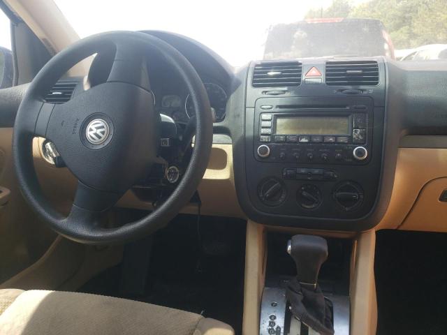 Photo 9 from auction – 2006 VOLKSWAGEN RABBIT with VIN WVWDR71K46W201955