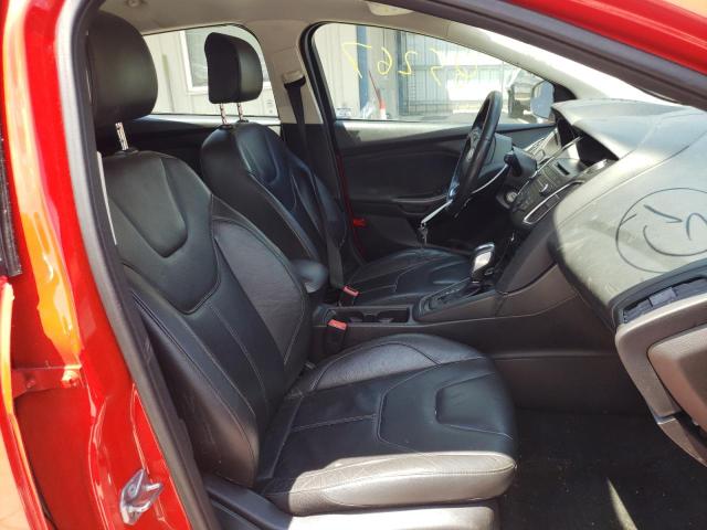 Photo 5 from auction – 2016 FORD FOCUS SE with VIN 1FADP3K20GL335710
