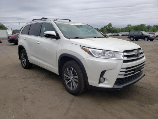 TOYOTA HIGHLANDER 2018 with VIN 5TDJZRFH0JS550146 - Photo from auction