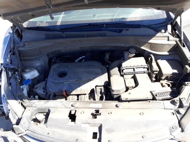 Photo 7 from auction – 2017 HYUNDAI SANTA FE S with VIN 5NMZU3LB8HH051302