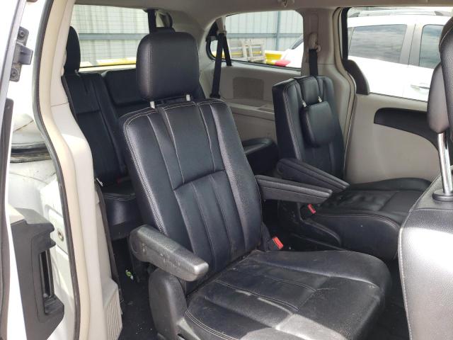 Photo 6 from auction – 2014 CHRYSLER TOWN & COU with VIN 2C4RC1BG9ER272641