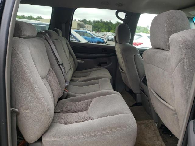Photo 6 from auction – 2003 CHEVROLET SUBURBAN K with VIN 3GNFK16Z73G332850