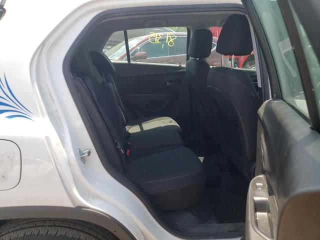 Photo 6 from auction – 2018 CHEVROLET TRAX LS with VIN 3GNCJNSB0JL196992