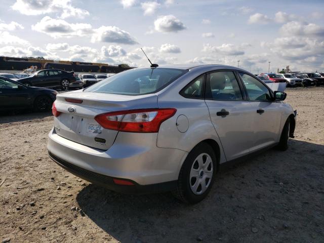 Photo 4 from auction – 2014 FORD FOCUS with VIN 1FADP3E28EL390947