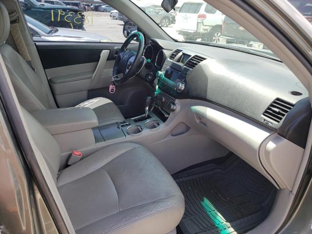 Photo 5 from auction – 2011 TOYOTA HIGHLANDER with VIN 5TDZA3EH4BS014892