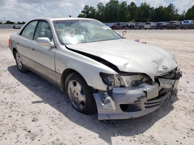 LEXUS ES 300 2001 with VIN JT8BF28GX10320009 - Photo from auction