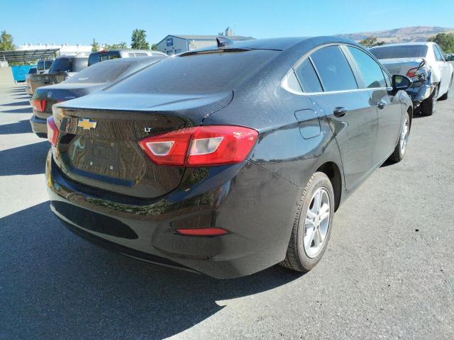 Photo 4 from auction – 2018 CHEVROLET CRUZE LT with VIN 1G1BE5SM2J7243608