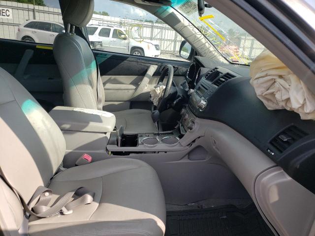 Photo 5 from auction – 2009 TOYOTA HIGHLANDER with VIN JTEDA41A692000708