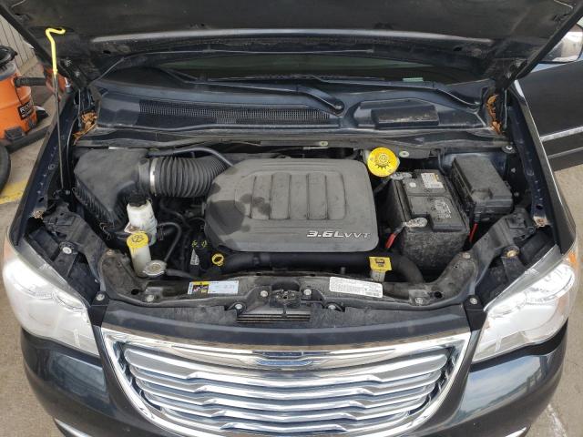 Photo 7 from auction – 2014 CHRYSLER TOWN & COU with VIN 2C4RC1CG8ER239614