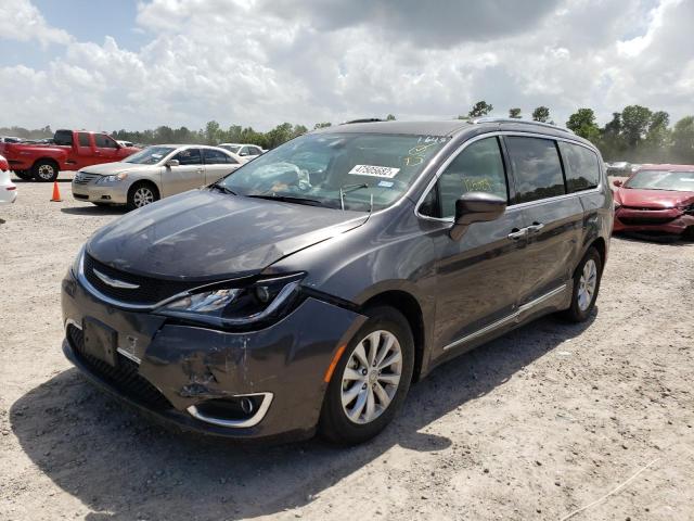 Фото 2 с аукциона – 2018 CHRYSLER PACIFICA T с VIN 2C4RC1BG1JR211648