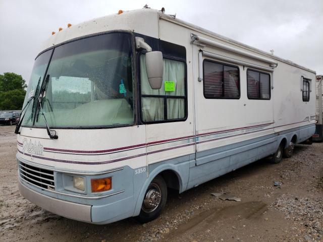 Photo 2 from auction – 1997 DOLP MOTORHOME with VIN 3FCMF53GXVJA25533