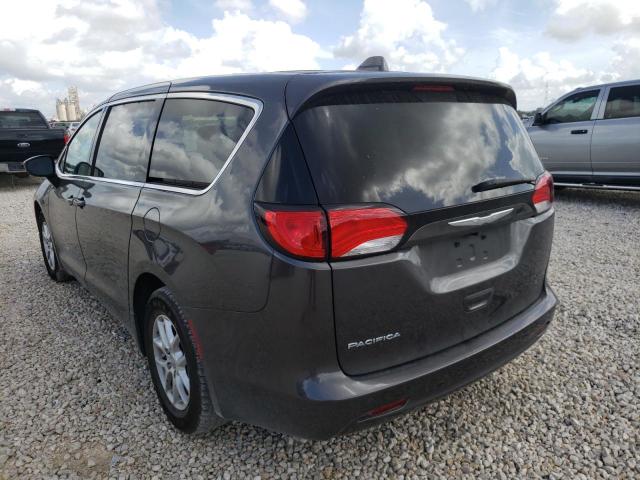 Photo 3 from auction – 2017 CHRYSLER PACIFICA T with VIN 2C4RC1DG2HR502019
