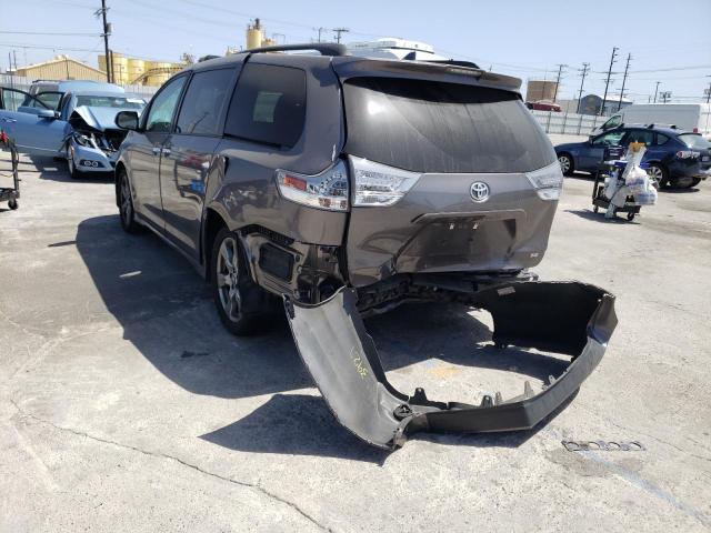 Photo 3 from auction – 2018 TOYOTA SIENNA SE with VIN 5TDXZ3DC3JS963127