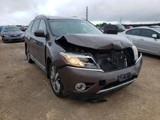 NISSAN PATHFINDER 2015 с VIN 5N1AR2MN2FC620086 - Фото с аукциона
